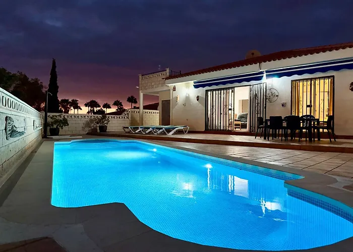 Villa Azul Callao Salvaje